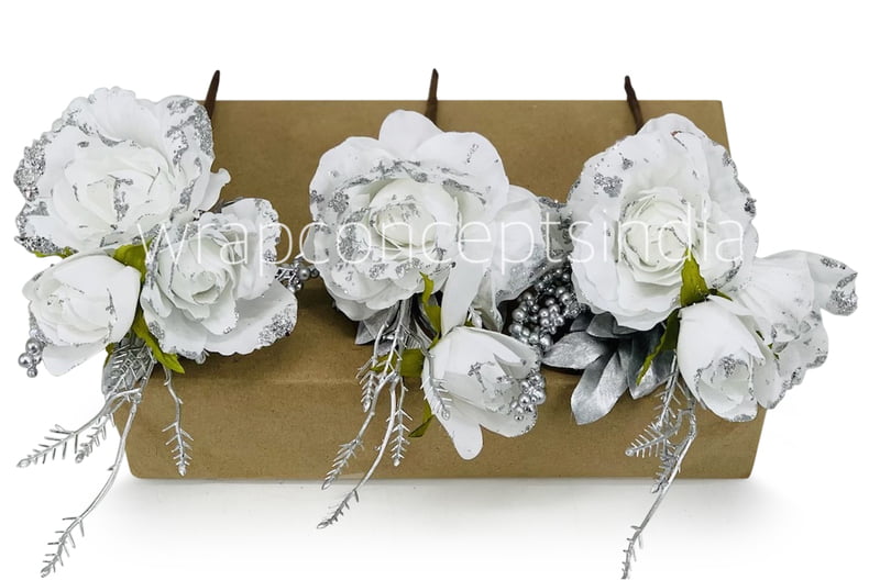 White Rose Ready Bunch on Stick White Rose Ready Bunch on Stick