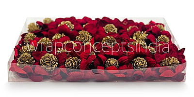 Maroon Flowers with Glitter Pine Maroon Flowers with Glitter Pine