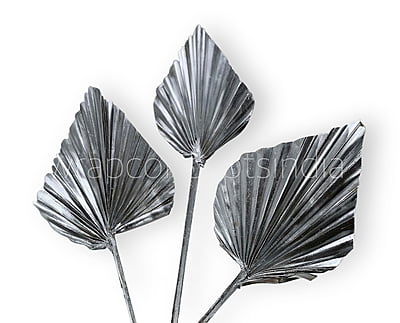 Silver Palm Spear - Big/Small Silver Palm Spear - Big/Small