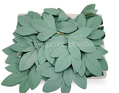 Oak Tree Leaves