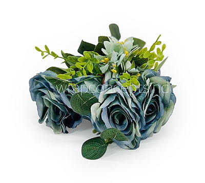 Rose Bunch with Small Flower & Leaves