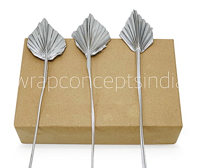 Silver Palm Spear - Big/Small Silver Palm Spear - Big/Small