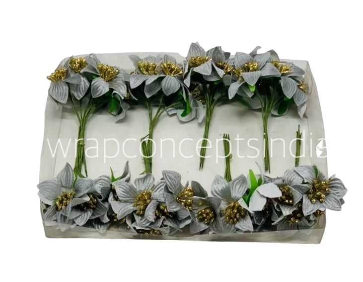Grey Flowers with Glitter Pollen Grey Flowers with Glitter Pollen